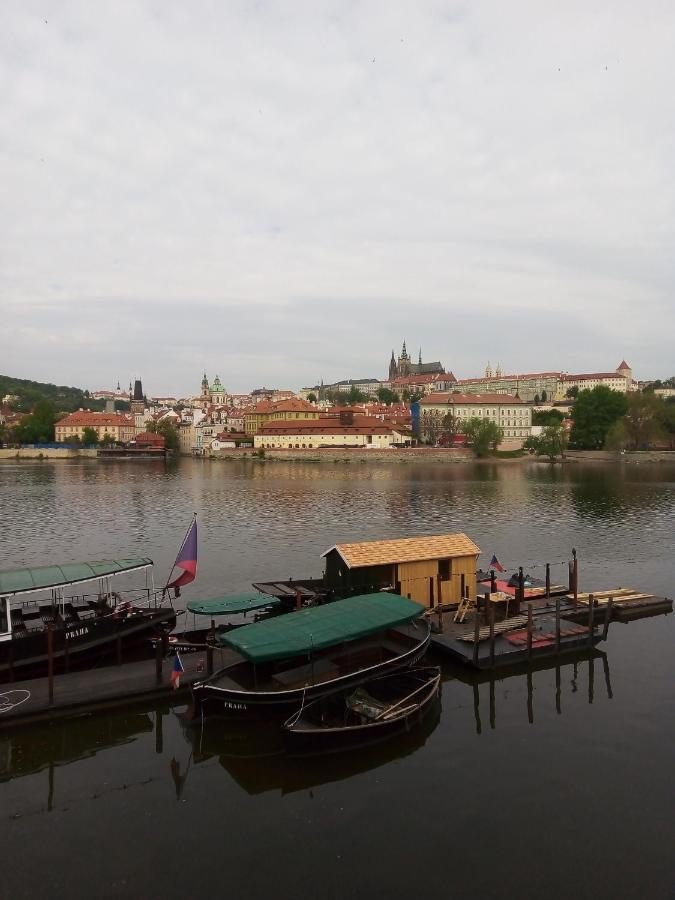 Apartricanova Prag Dış mekan fotoğraf